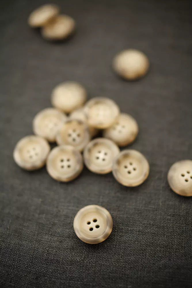 Mottled Recycled Paper Button 20mm by Merchant & Mills