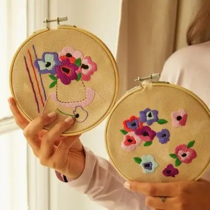 Mindful Making - The Peaceful Breeze Anemone Embroidery Kit by DMC