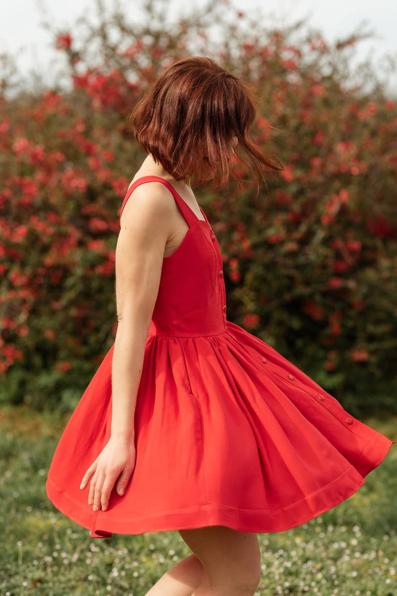 Vermillon Viscose Crepe Fabric by Eglantine et Zoé