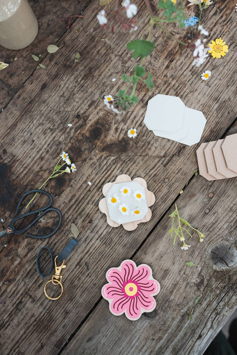 Keyring Flower Press in Pinks & Blues by Studio Ward