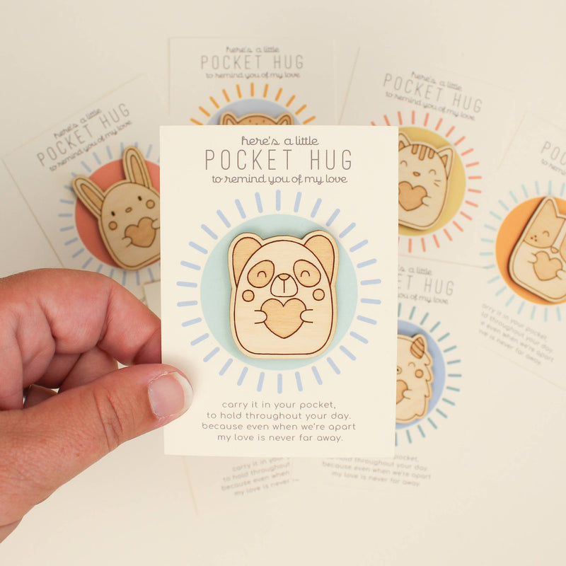 Wooden Pocket Hug – Rabbit