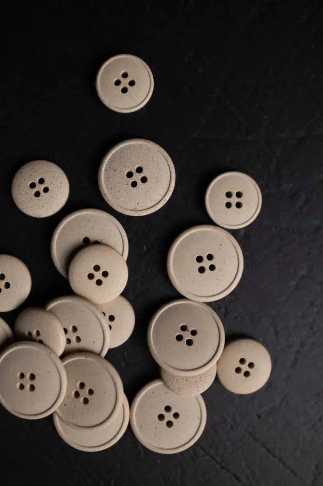 Hemp Button 20mm by Merchant & Mills