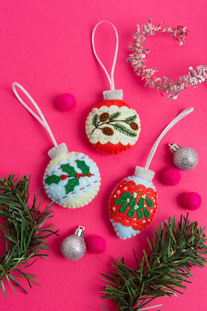 Christmas Baubles Felt Craft Kit | Christmas Craft Kit by Hawthron Handmade